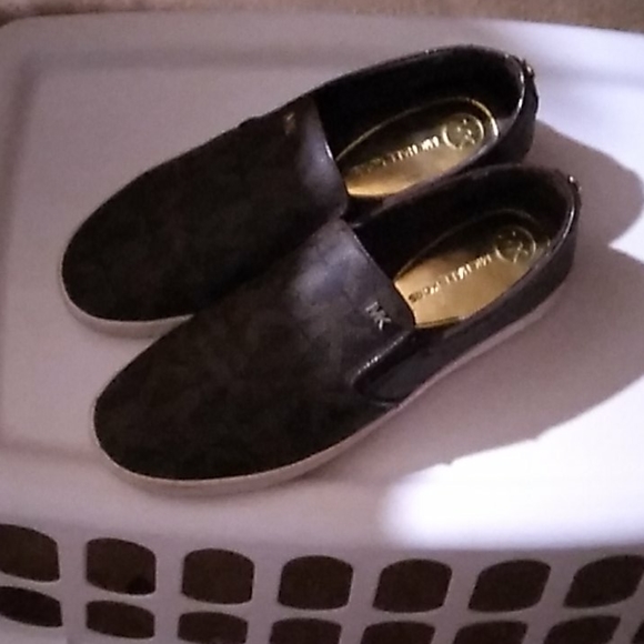 Sheos - Picture 1 of 1